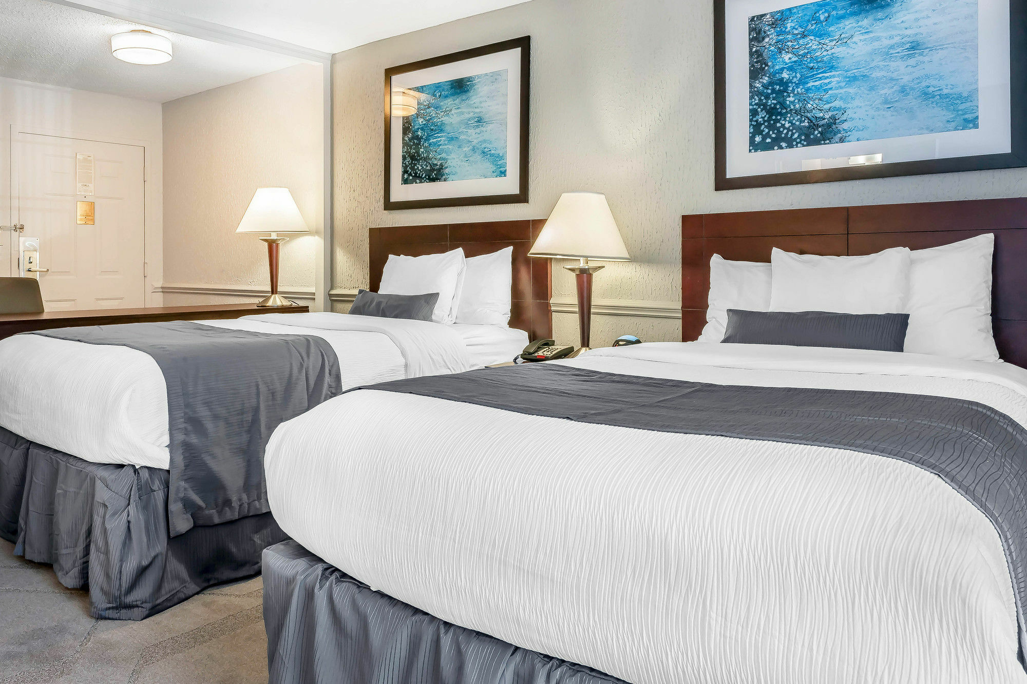 The Blu Hotel Blue Ash Cincinnati, Ascend Hotel Collection المظهر الخارجي الصورة