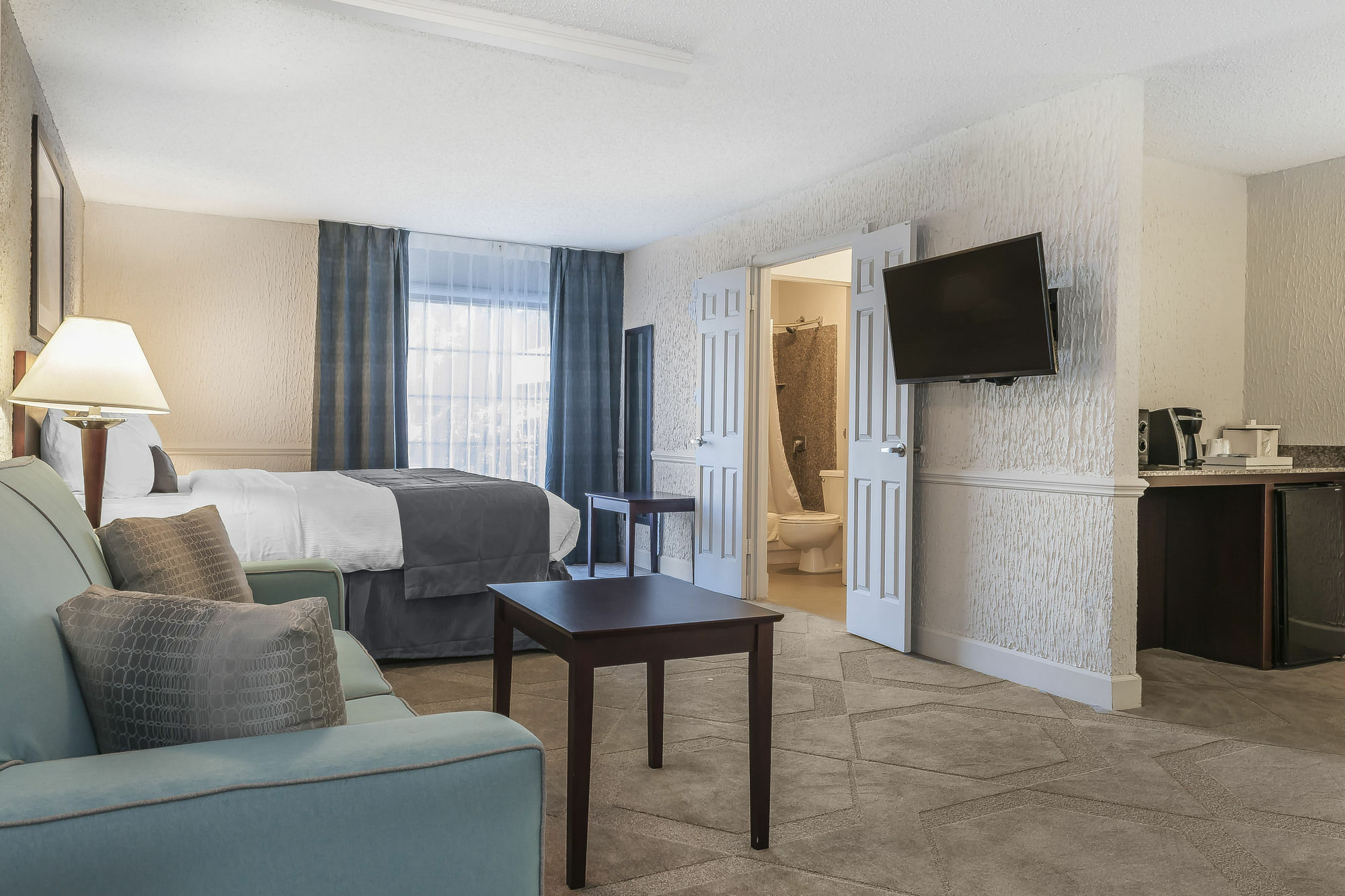 The Blu Hotel Blue Ash Cincinnati, Ascend Hotel Collection المظهر الخارجي الصورة